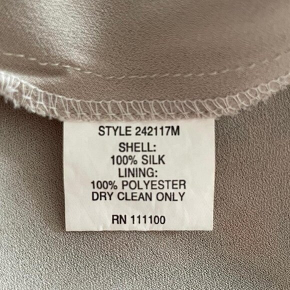 Vintage Y2K 100% Silk Paisley Print Dress with Ruffles - Midi Dress - Size 16 - Picture 5 of 6